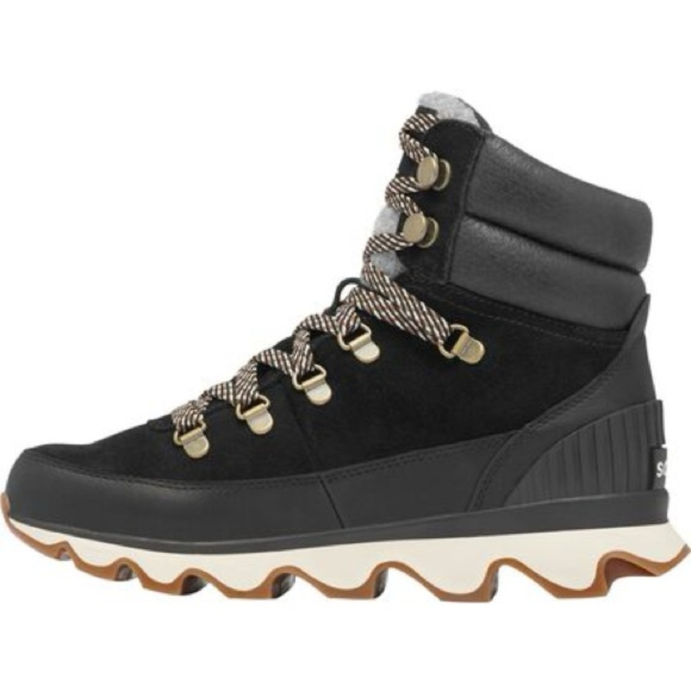 Sorel Kinetic Conquest Boots Black